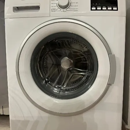 Apartment * Maciachini * *