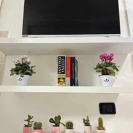 * Maciachini * Apartment Milan