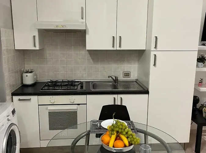 شقة * Maciachini * ميلان